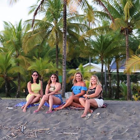 Cocomar Beachfront Hotel Parrita Luaran gambar