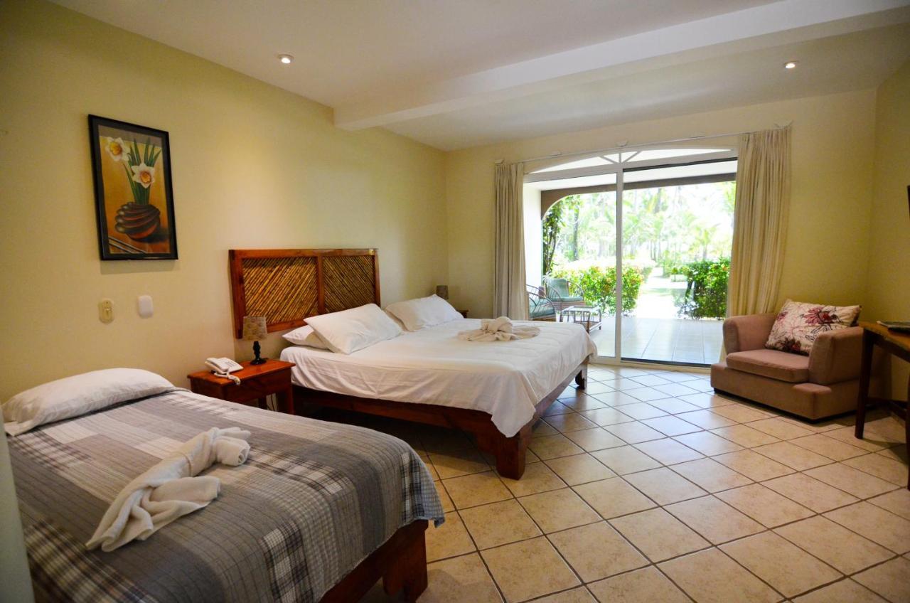 Cocomar Beachfront Hotel Parrita Luaran gambar