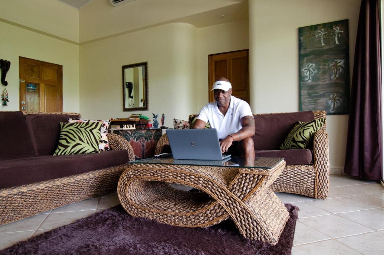 Cocomar Beachfront Hotel Parrita Luaran gambar