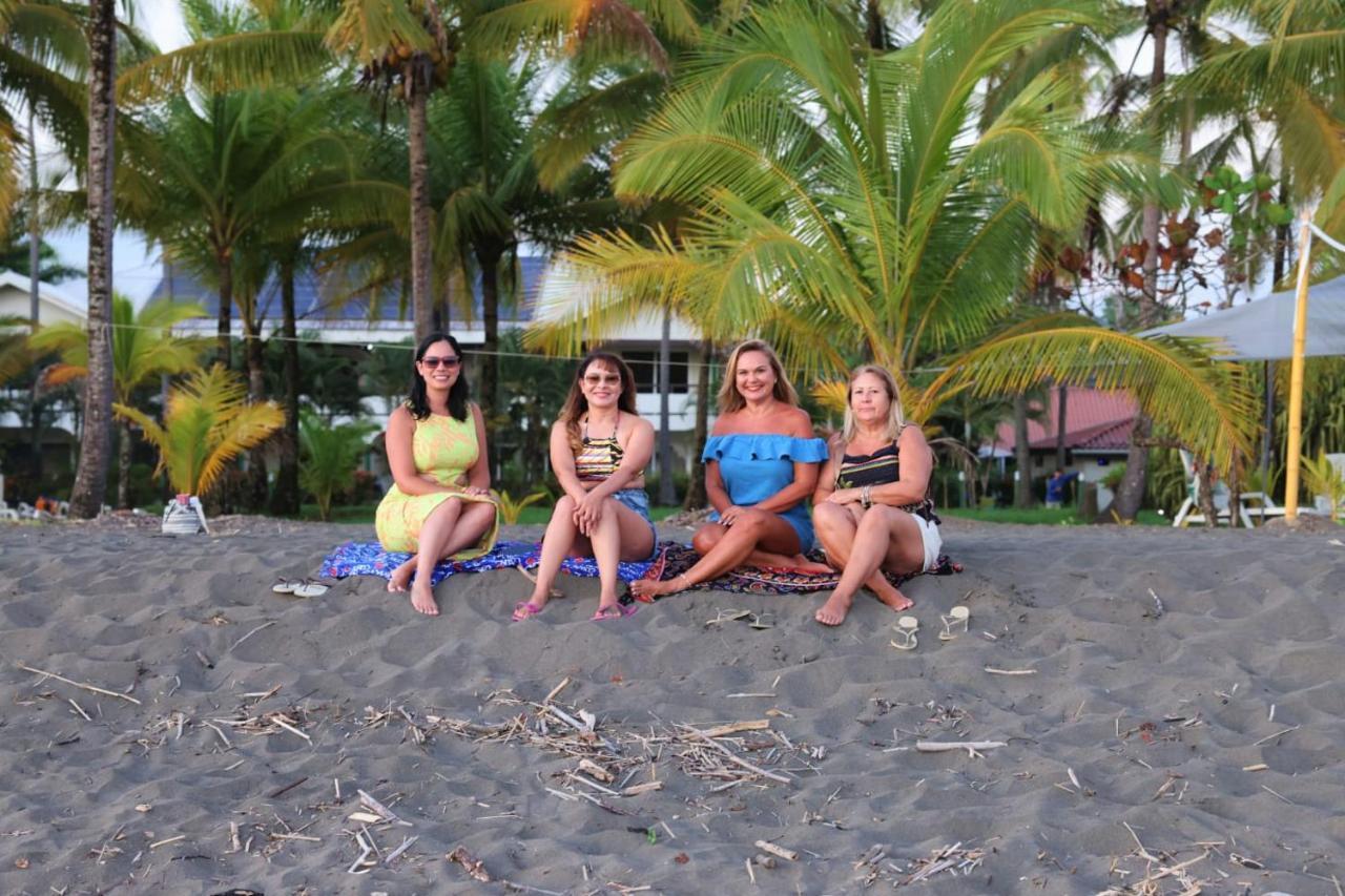 Cocomar Beachfront Hotel Parrita Luaran gambar